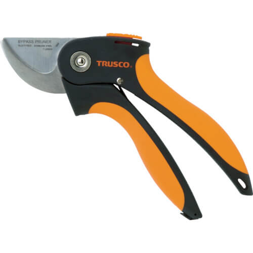 กรรไกรตัดแต่งกิ่งไม้