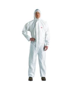 3MTM Chemical Protective Clothing 4520 M Size
