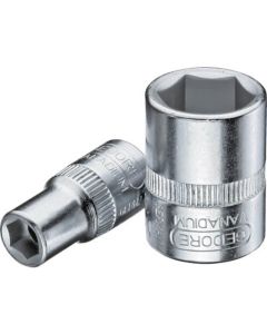 Socket