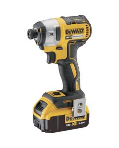 ไดร์เวอร์กระแทกแบบชาร์จไฟได้ 18V พร้อมแบตเตอรี่ 2 ก้อน