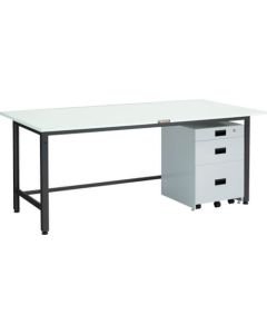 Light-Duty Workbench c/w 3 Cabinets 1อัน