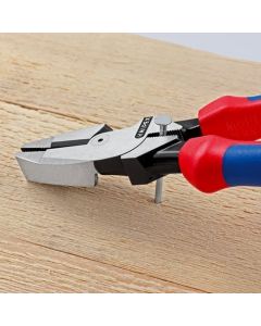 คีมอเนกประสงค์ชนิดแรงงัดสูง "Lineman's Pliers" แบบอเมริกัน