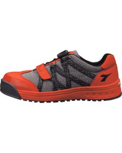 รองเท้าผ้าใบระดับมืออาชีพ Diadora Utility Pipit