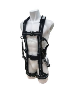 Full harness type safety belt and safety rope set.
