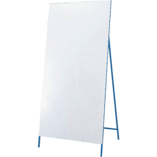 ป้ายก่อสร้างขาวล้วน-8เหล็กยืนฟรี1200×800มม