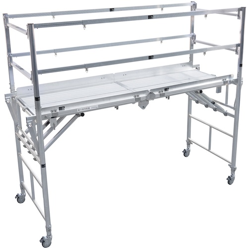 โต๊ะทำงานแบบนั่งร้านภายในอาคาร