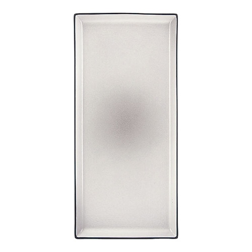 จานสี่เหลี่ยม Equinox