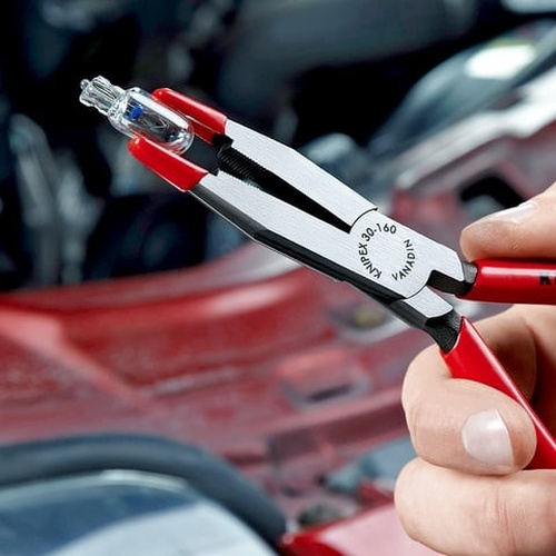 คีมเปลี่ยนหลอดฮาโลเจน แบรนด์ KNIPEX