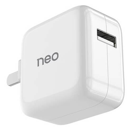 อะแดปเตอร์ 1 Port USB ขาว นีโอ NEO304