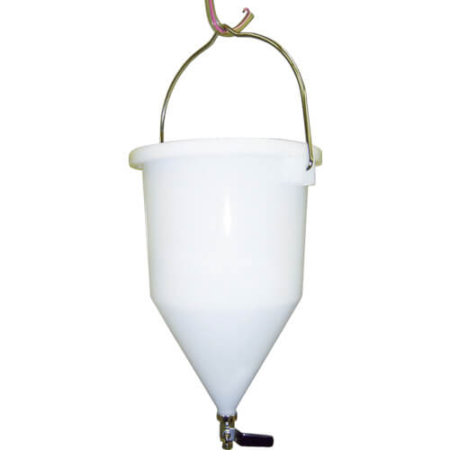 Gravity Type Liquid Container